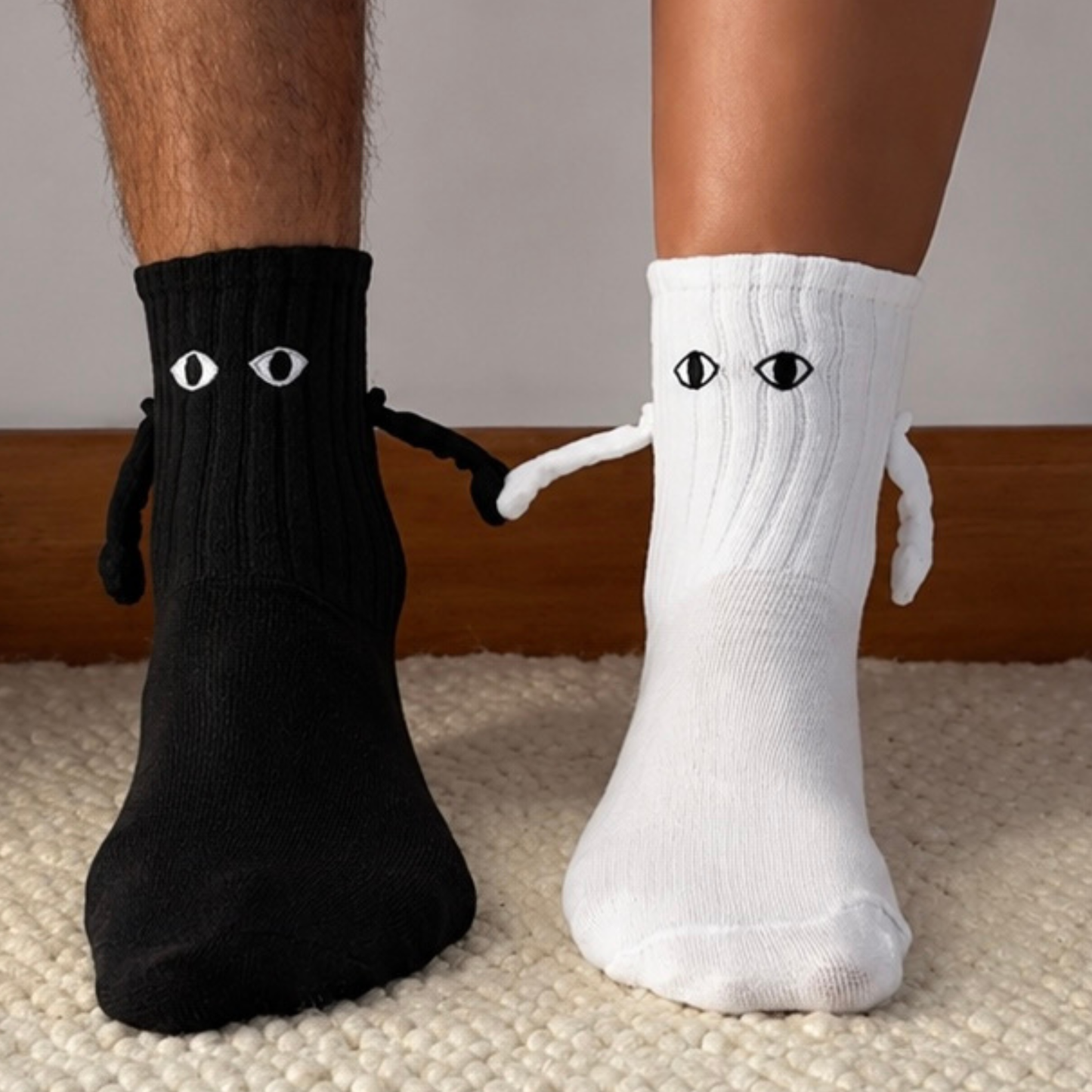 2 Pairs Together Toes Socks